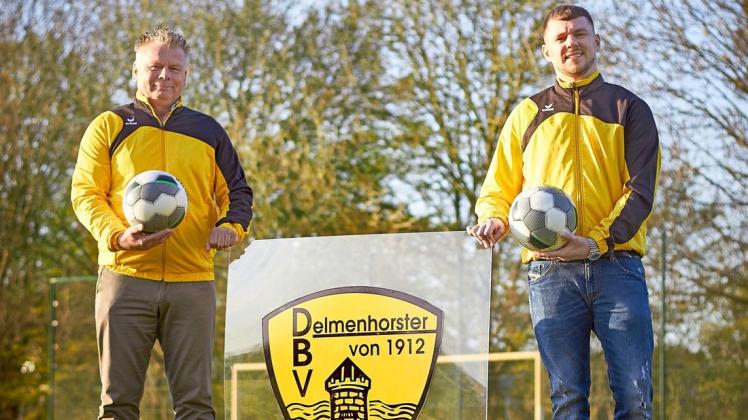 Die neuen Trainer des Delmenhorster BV: Uwe Buchmeier (links) und Onur Carpar.