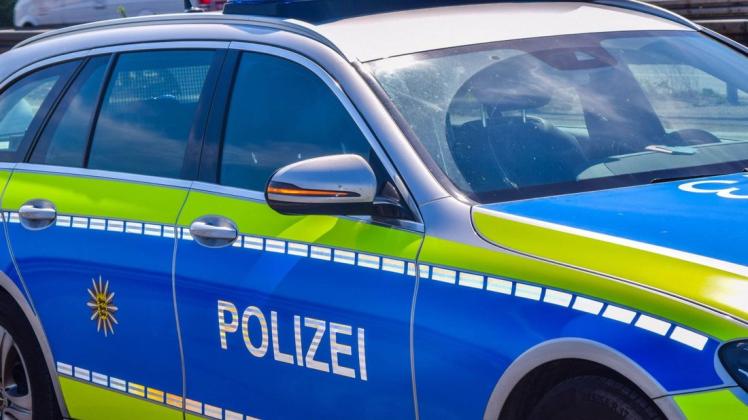 Die Polizei sucht zwei Männer, die einen 36-Jährigen in Kirchhuchting angegriffen und verletzt haben sollen. (Symbolfoto)
