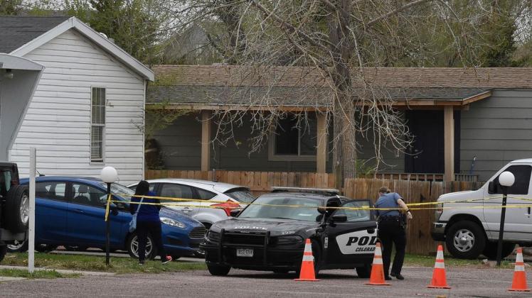 Ein Schütze eröffnete das Feuer auf einer Geburtstagsparty in Colorado und tötete sechs Erwachsene, bevor er sich selbst tötete.