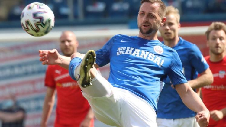 In der Offensive hing in den vergangenen Spielen viel von John Verhoek ab. Die Treffsicherheit des Niederländers dürfte auch in Unterhaching gefragt sein. In der Offensive hing in den vergangenen Spielen viel von John Verhoek ab. Die Treffsicherheit des Niederländers dürfte auch in Unterhaching gefragt sein.