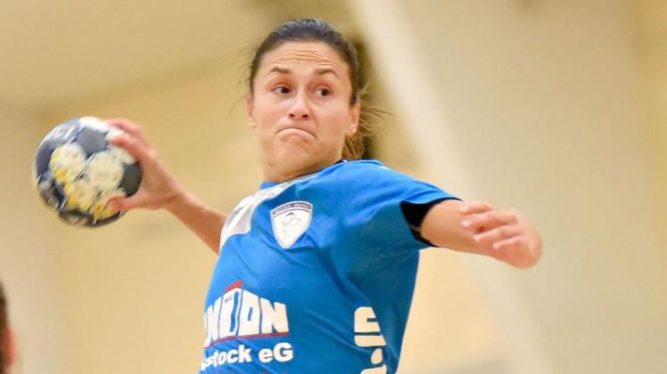 Mit Martina Ćorković ist die Spielmacherin des Drittligisten Rostocker HC im Juli bei der EM im Beachhandball am Start. Sie tritt für die Auswahl Kroatiens an.