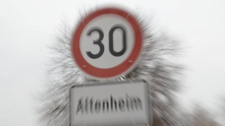 Die Forderungen, Tempo 30 nicht nur vor Seniorenheimen oder Schulen einzurichten, werden lauter in Barmstedt.