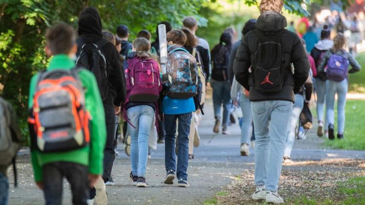 Es geht wieder los: Im Landkreis Oldenburg kann am Mittwoch wieder der Regelbetrieb in den Schulen starten. (Symbolfoto)