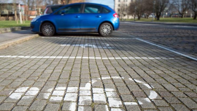 Auch der mögliche Mangel an Behindertenparkplätzen ist ein Thema für den Behindertenbeauftragten der Gemeinde.