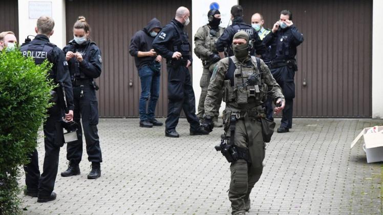 Europol vermeldet die Festnahme von über 800 Verdächtigen.