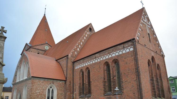 Die Stadt unterstützt die Restaurierung der Orgel in der Schwaaner Kirche.
