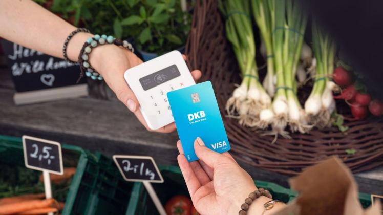 Die DKB-Visa-Debitkarte soll Girokarte und Visa-Kreditkarte ablösen.