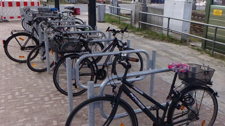 Bike & Ride: Attraktive Fahrradabstellmöglichkeiten sind ein wichtiges Element der Park-and-Ride-Pläne, die derzeit für den Bahnhof Bookholzberg entwickelt werden (Symbolfoto).