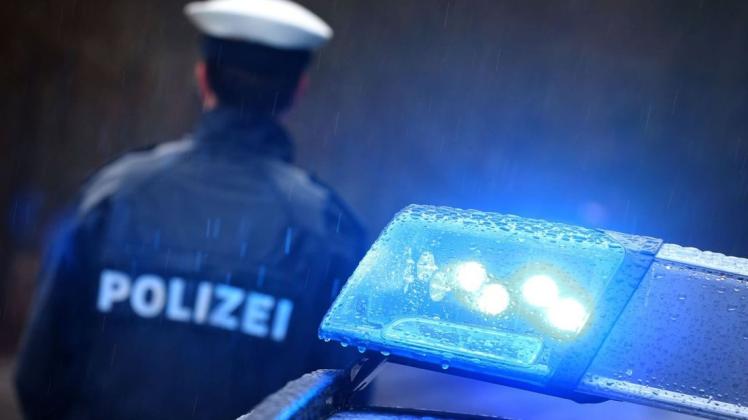 Die Polizei nahm am Montag einen jungen Mann in Osnabrück fest, der mehrere Autos beschädigt hatte.