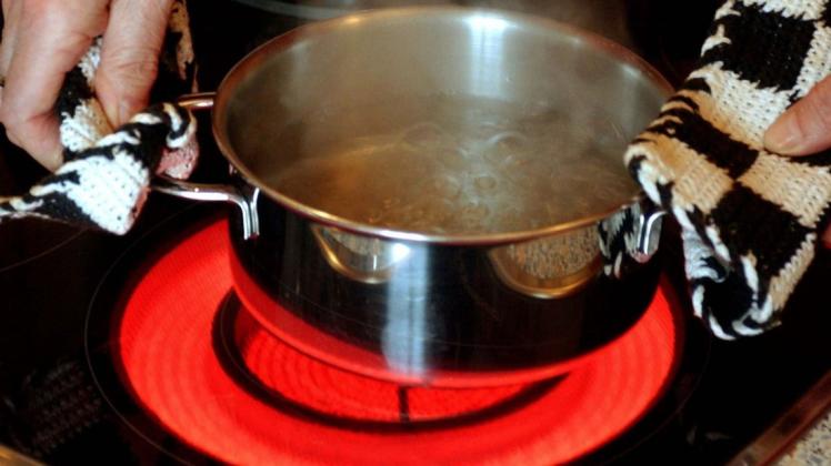 Rostock soll gemäß Beschluss der Bürgerschaft die Verträge mit dem Versorger Sodexo aufkündigen und in einer eigenen Firma das Essen für Schüler kochen.