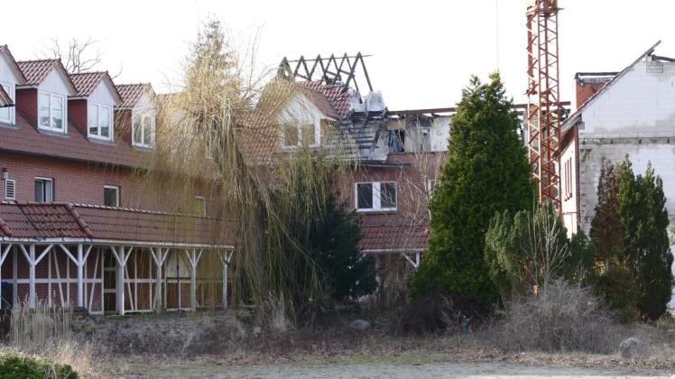 Noch bietet das ehemalige Hotel Eichenhof in Neu Kaliß einen traurigen Anblick. Doch das soll so nicht von Dauer sein.