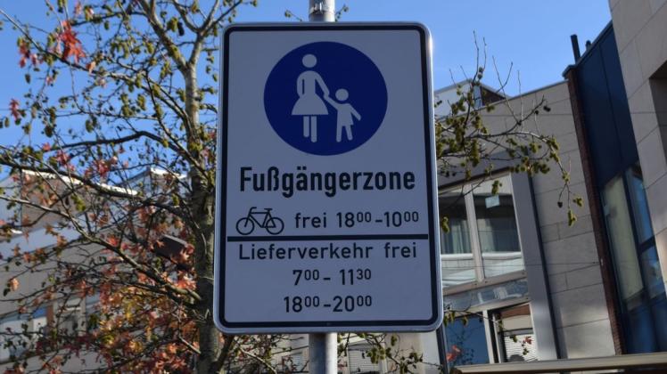 Diese derzeit geltende Regelung für das Befahren der Lingener Fußgängerzone möchte die SPD-Fraktion im Lingener Stadtrat ändern.