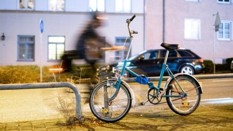 Eigentlich nicht als Fahrradbügel gedacht: Damit Radfahrer nicht auf Provisorien zurückgreifen müssen, will die Stadt weitere Fahrradbügel installieren.