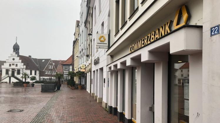 In bester Innenstadtlage in Lingen betreibt die Commerzbank am Markt 22 eine Filiale.