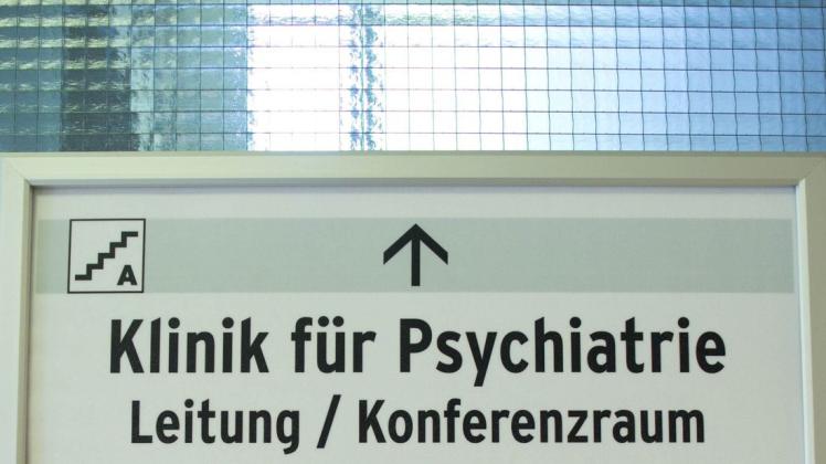 Die Stadt muss die Vorwürfe zur unangemeldeten Kontrolle der Klinik für Psychiatrie und Psychotherapie in Gehlsdorf Mitte November 2020 schneller Aufklären. Sonst ist entweder das Ansehen der Einrichtung oder das Wohl von Patienten in Gefahr.