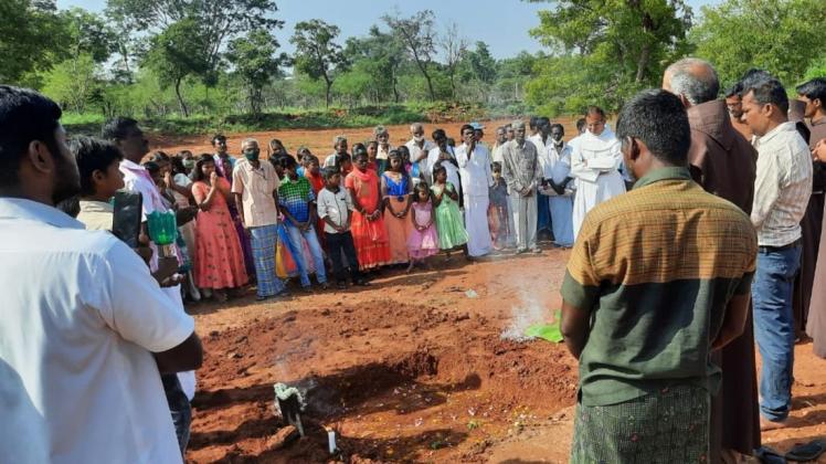 Im vergangenen November ist der Grundstein für den Bau eines neues Hospizhauses in Indien gelegt worden.