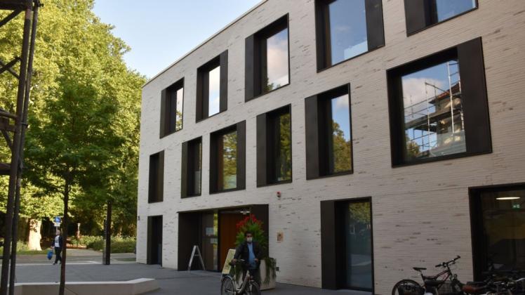 Das neue Verwaltungsgebäude in Wismar war im Sommer 2017 eingeweiht worden.