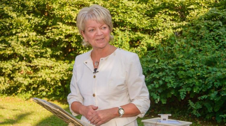 Berät Menschen mit Hör- und Sehbehinderungen: Silvia Janeck-Thiede.