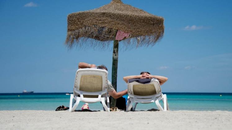 Davon träumen derzeit Millionen Menschen: Sommerurlaub am Mittelmeer. Wird er in diesem Jahr überhaupt noch möglich sein?