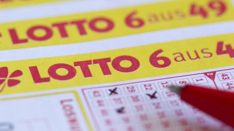 Mehr als eine Lotto-Million gehen in den Landkreis Oldenburg. (Symbolfoto)