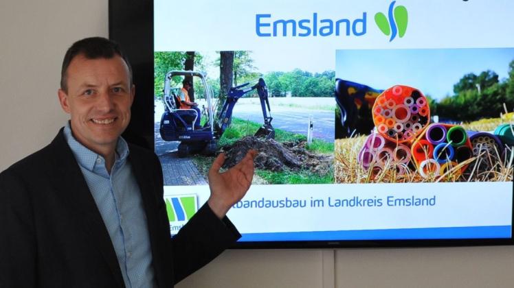 Den Breitbandausbau im Emsland triebt Dezernent Michael Steffens auch 2021 voran.