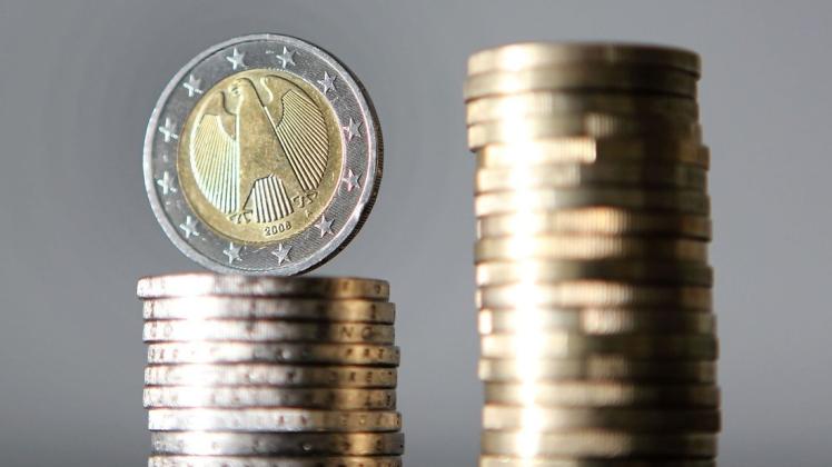 1,9 Millionen Euro ist der Streitwert. Offenbar will man sich irgendwo in der Mitte treffen.