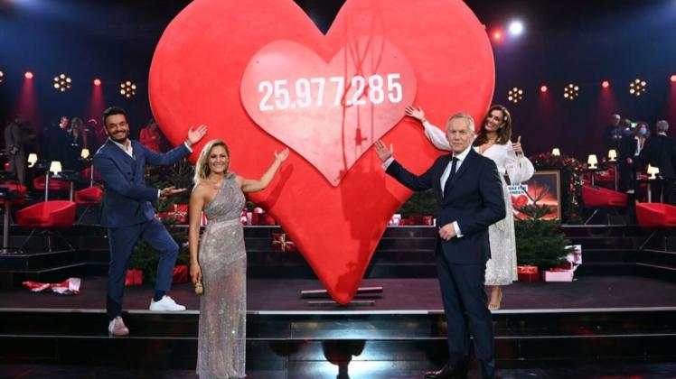 Bei der Spendengala "Ein Herz für Kinder" sammelten Prominente knapp 26 Millionen Euro ein.