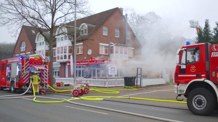 Im Grill-Imbiss und Restaurant "Tinos Grill" an der Oldenburger Straße ist am Mittwochmittag ein Feuer ausgebrochen.