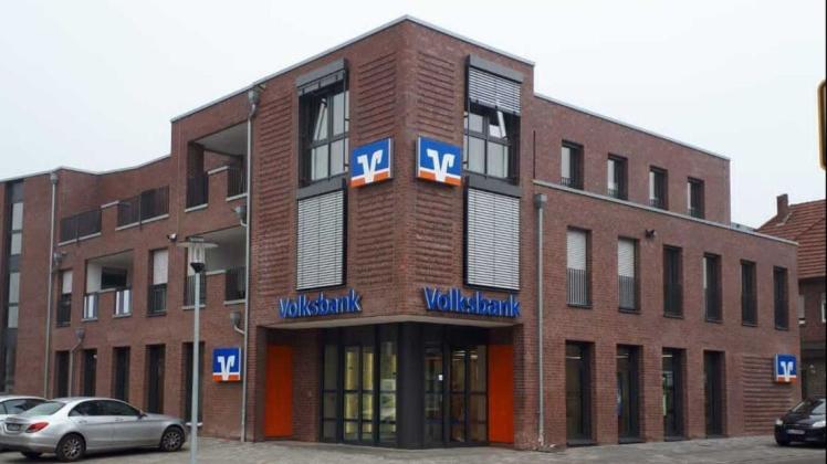An der Emsstraße in Salzbergen hat die Volksbank Süd-Emsland ihre Filiale neu gebaut.