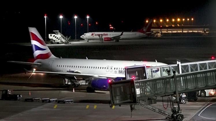 63 Fluggäste aus London mussten sich am Flughafen in Hannover einem PCR-Test unterziehen.
