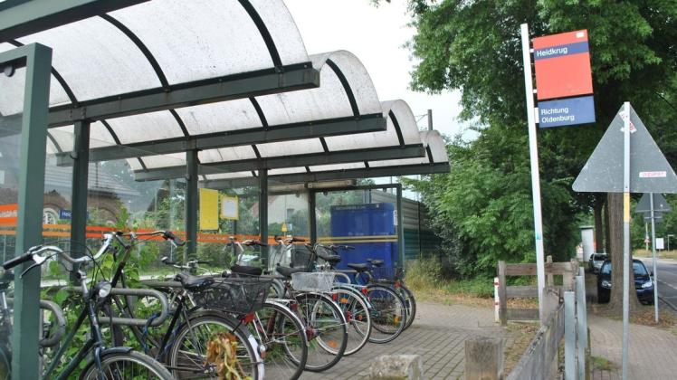 Die 14 Stellplätze für Räder am Bahnhof Heidkrug in Delmenhorst sollen weichen. Wie eine Nachfolgelösung für Radler aussehen könnte, ist noch nicht vollends klar.