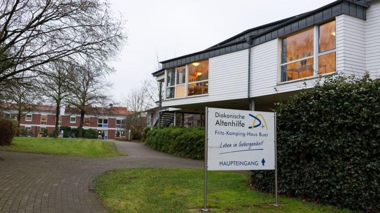Im Fritz-Kamping-Haus in Buer haben sich mehrere Bewohner mit dem Coronavirus infiziert. Im Fritz-Kamping-Haus in Buer haben sich mehrere Bewohner mit dem Coronavirus infiziert.