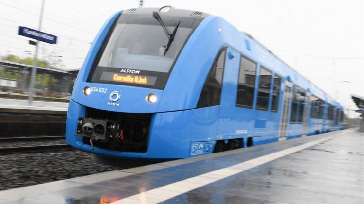 Wasserstoffzüge vom Typ Coradia iLint des niedersächsischen Herstellers Alstom (Salzgitter) könnten ab 2026 im Weser-Ems-Netz zum Einsatz kommen – und damit auch in Osnabrück halten.