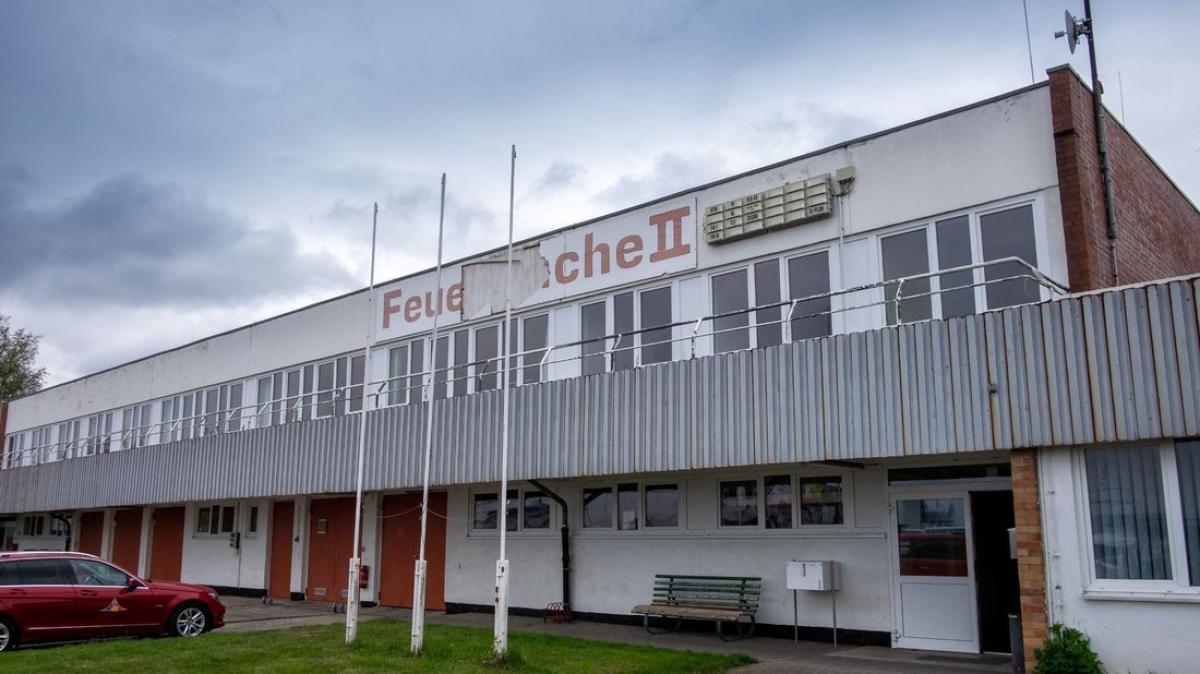 Neue Feuerwache entsteht am Warnowenn in Rostock NNN