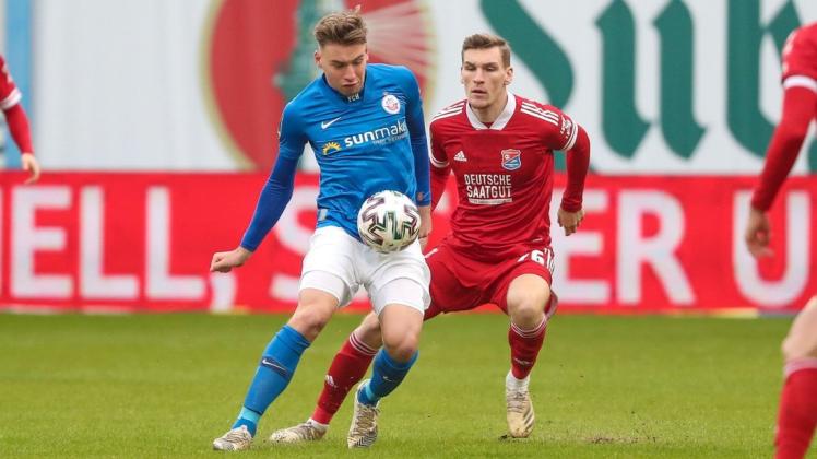 Vielversprechende Entwicklung: Youngster Oliver Daedlow hat sich im Team des FC Hansa festgespielt. Die vergangenen drei Partien absolvierte der 20-Jährige jeweils über 90 Minuten.