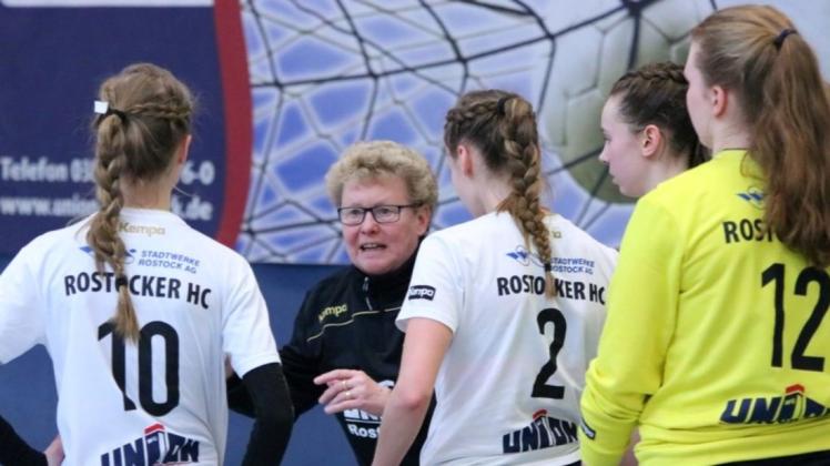 „Wenn es wieder losgeht, spielt unsere Mannschaft im Liga-Cup mit“: RHC-Trainerin Ute Lemmel will mit ihren Spielerinnen rasch wieder in einen leistungssportlichen Rhythmus kommen.