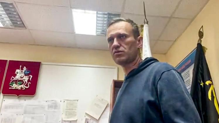 Kremlkritiker Alexej Nawalny in der Polizeistation in Khimki im Moskauer Gebiet.