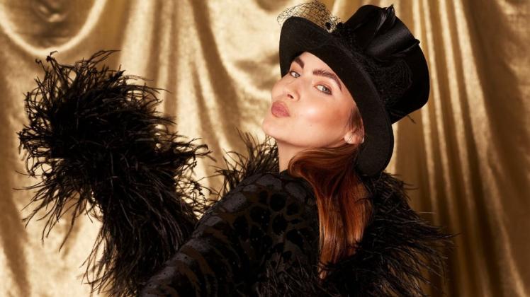 Model Elena Carrière ist am 1. Februar in der VOX-Sendung "Showtime Of My Life" zu sehen.