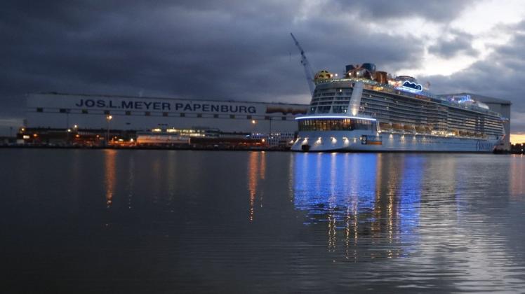 Dunkle Wolken über der Papenburger Meyer Werft. Das Unternehmen steckt wegen der Corona-Pandemie in einer schweren Krise, die intern nicht ohne Konflikte bewältigt wird.