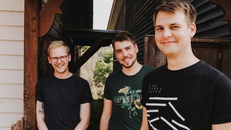 In Corona-Zeit nicht mehr unterwegs, aber mit neuem Album: Die Band Great Escapes mit (von links) Maik Osterhage, Maik Pohlmann und Frederik Tebbe.