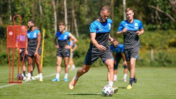 Meppens Offensivspieler Christoph Hemlein will so schnell wie möglich wieder auf den Trainingsplatz. Meppens Offensivspieler Christoph Hemlein will so schnell wie möglich wieder auf den Trainingsplatz.