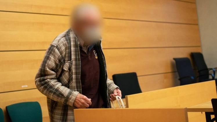 Rentner Erstickt Kranke Ehefrau Aus Liebe Bewährungsstrafe Noz