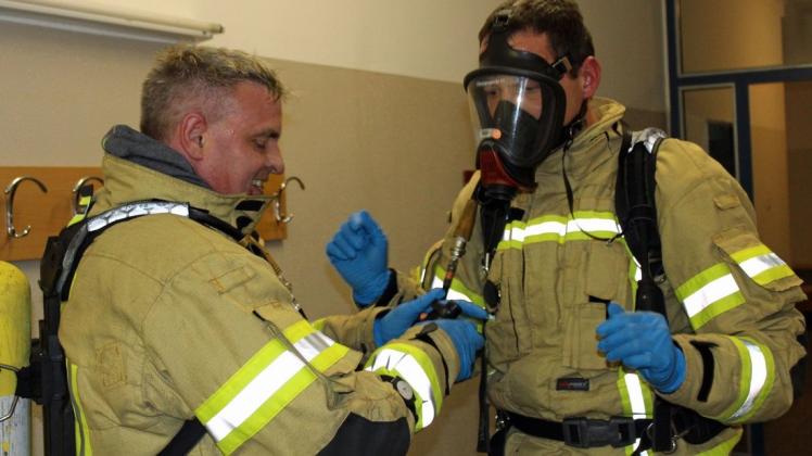 Meppener Feuerwehrleute halten sich für den Ernstfall fit. Meppener Feuerwehrleute halten sich für den Ernstfall fit.