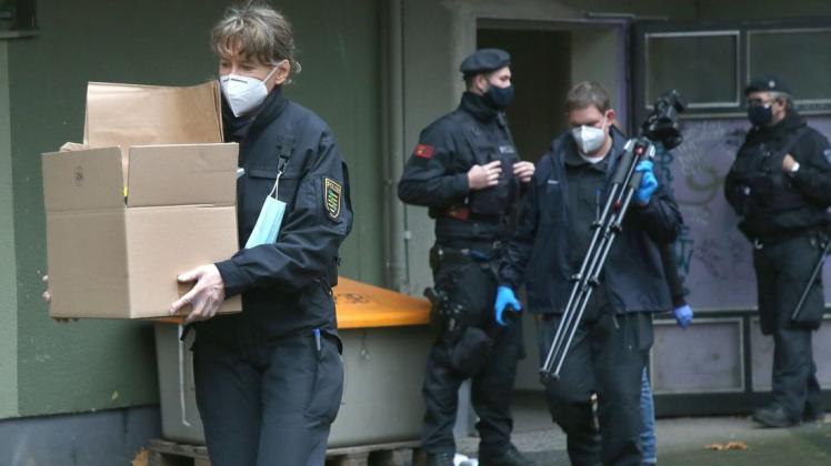 Die Polizei durchkämmt unter anderem Wohnungen von Berliner Clan-Mitgliedern.