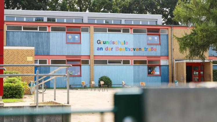 Die Grundschule an der Beethovenstraße in Delmenhorst geht in den Quarantäne-Betrieb, nachdem es mehrere Infektionen gegeben hatte.