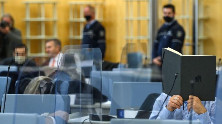 Der Mafia-Prozess im Hochsicherheitstrakt des Oberlandesgerichts Düsseldorf richtet sich gegen 14 Angeklagte aus NRW.