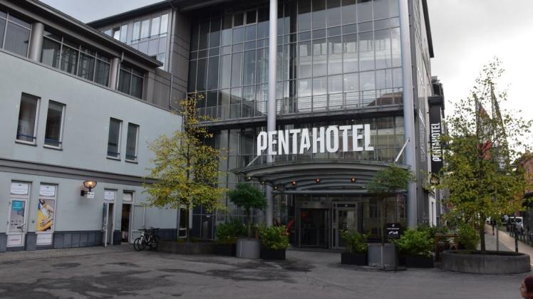 Erst im September hat die Hotel-Gruppe Penta die Schließung des Hotels in Rostock bekanntgegeben.