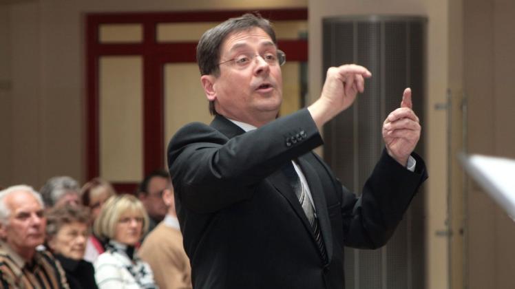 Leitete 25 Jahre den Parchimer Händelchor sowie das collegium musicum: Wolfgang Friedrich. Leitete 25 Jahre den Parchimer Händelchor sowie das collegium musicum: Wolfgang Friedrich.