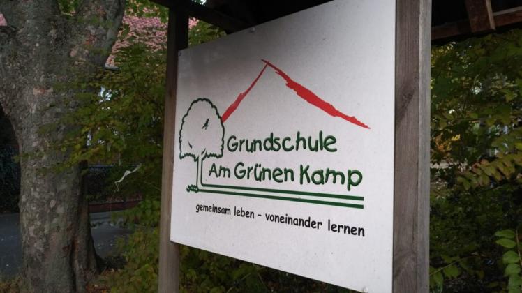 Die Grundschule Am Grünen Kamp hat ein Siegel für ihre pädagogische Arbeit mit Kindern erhalten.