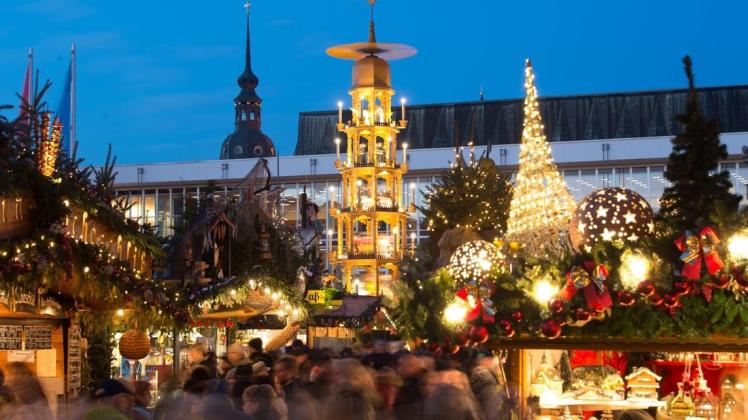 Der Striezelmarkt in Dresden soll stattfinden. Aber vielerorts fallen die Weihnachtsmärkte in diesem Jahr aus.